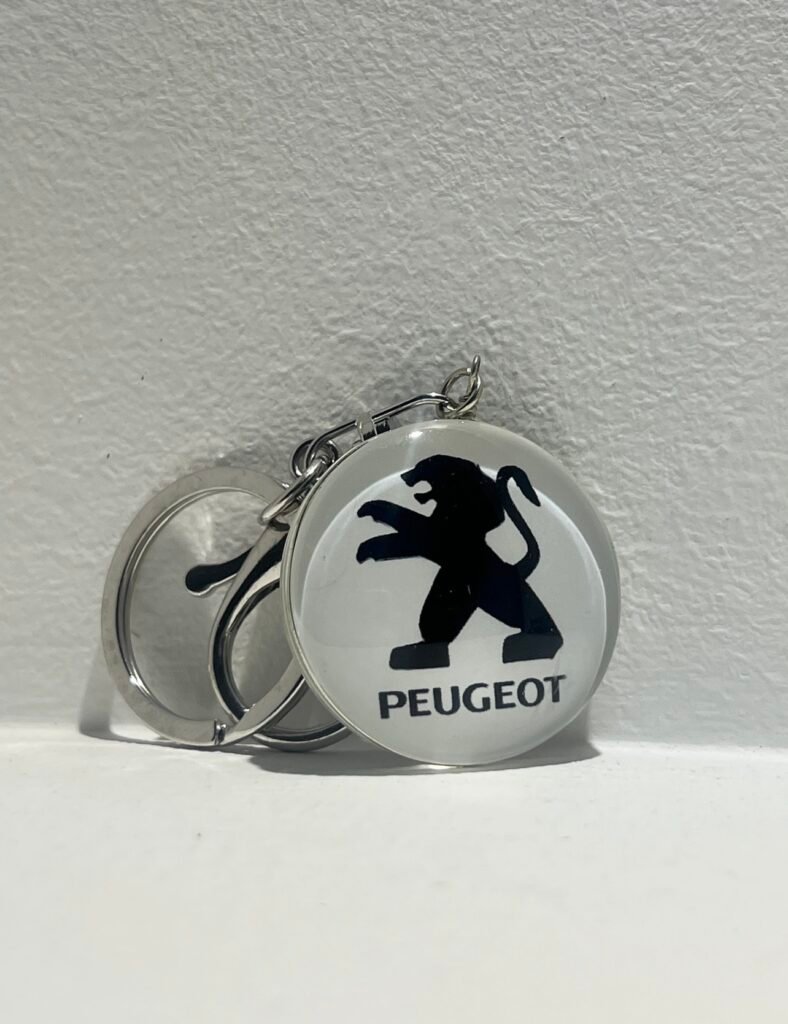 Privezak Peugeot